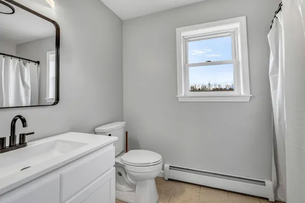 $540,000 | 160 Baker Road, Winterport, ME 04496
