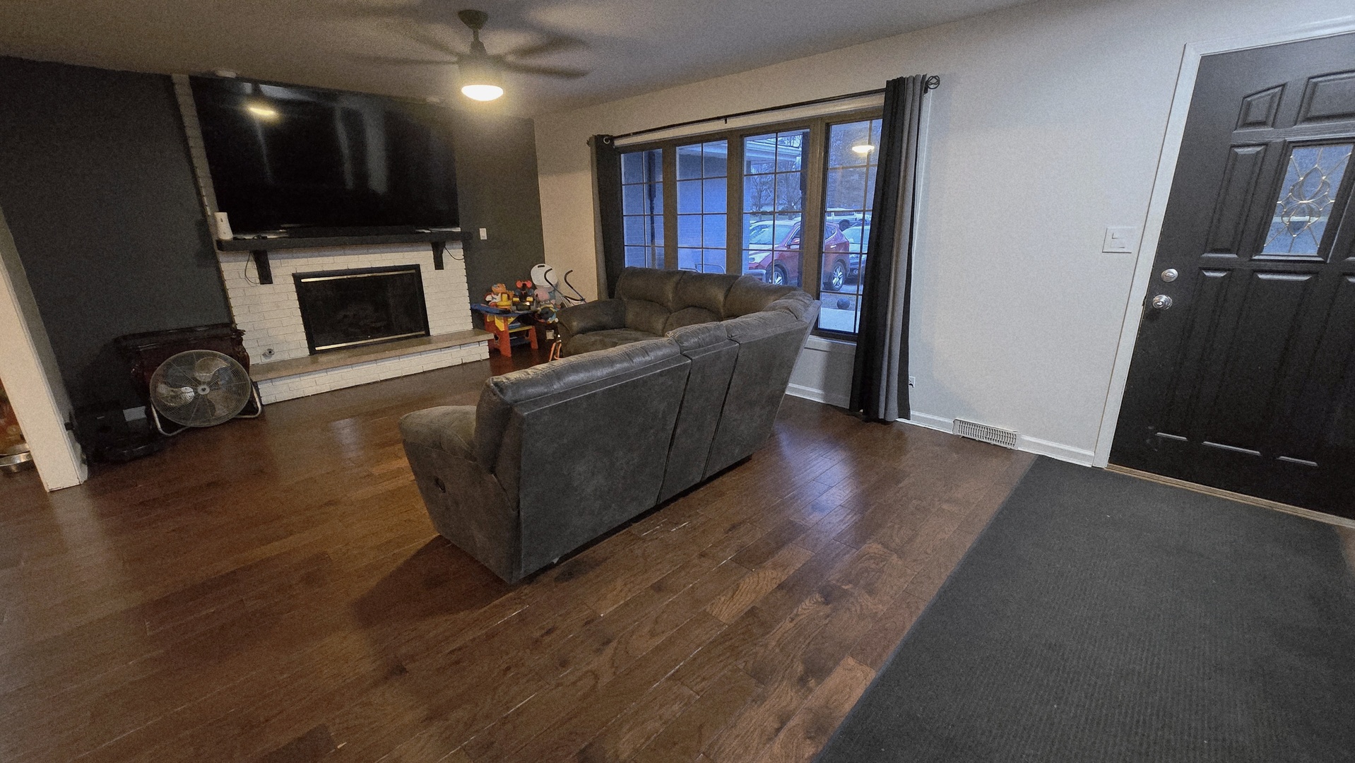 2900 Spruce Drive Crete, IL 60417 - Photo 3 of 16