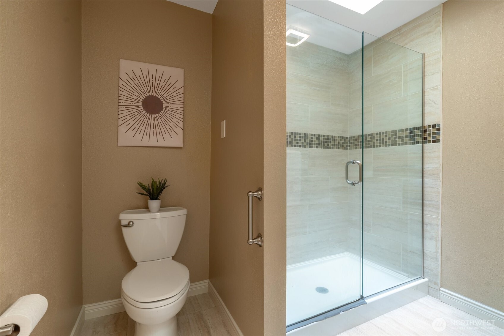 25432 213th Place Southeast, Unit 4 Maple Valley, WA 98038 - Photo 11 of 15