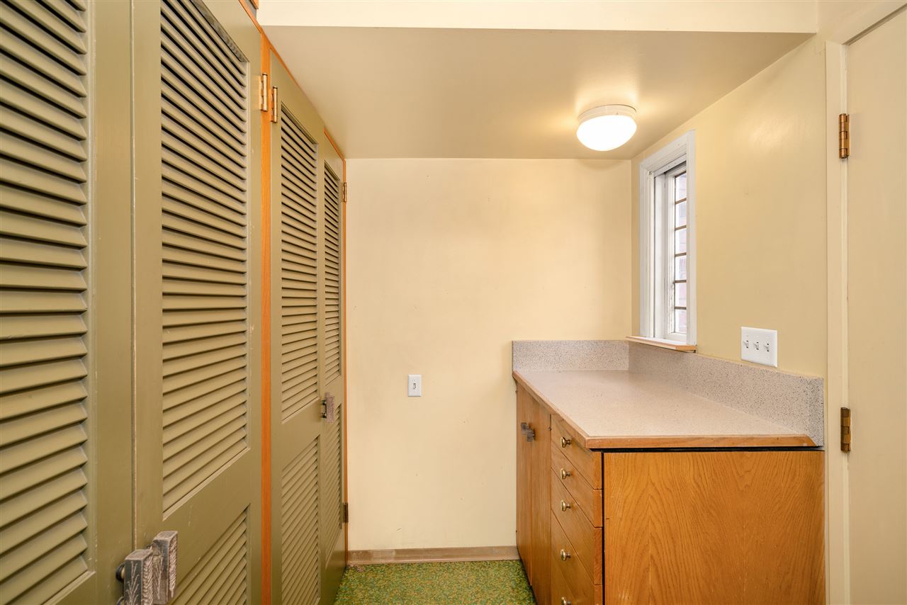 1203 East Overbluff Road Spokane, WA 99203 - Photo 6 of 20 Gallery Image 6