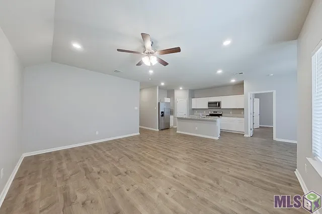 $1,895 | 115 ORTHELLO Court, Lafayette, LA 70507