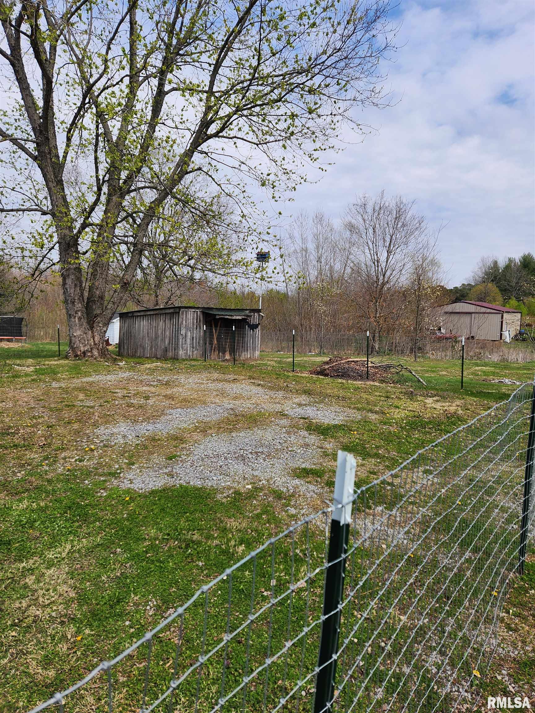 508 North Line Street Creal Springs, IL 62922 - Photo 19 of 20