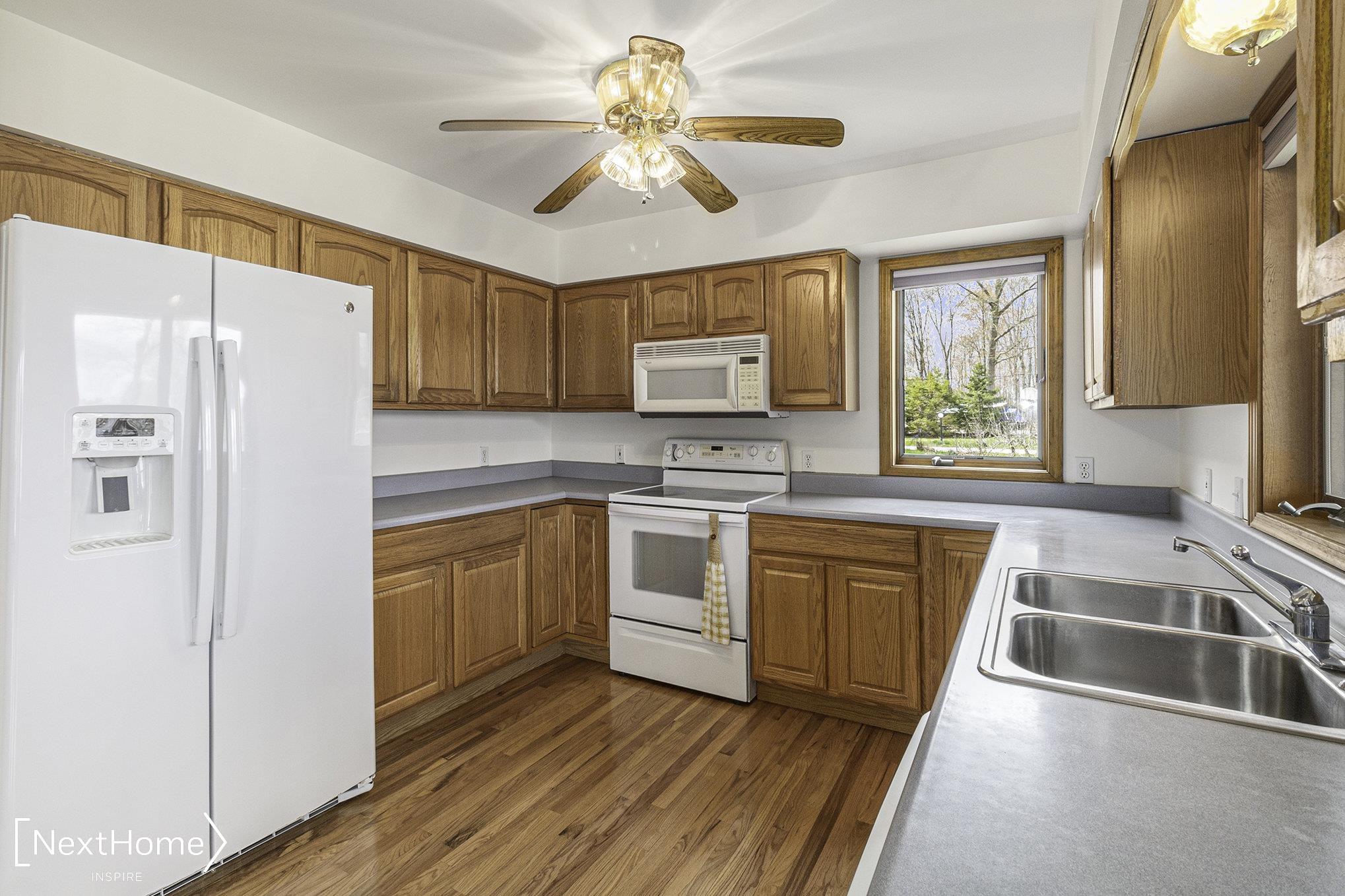 4660 Clendening Road Gladwin, MI 48624 - Photo 18 of 67 50107079-17.JPG