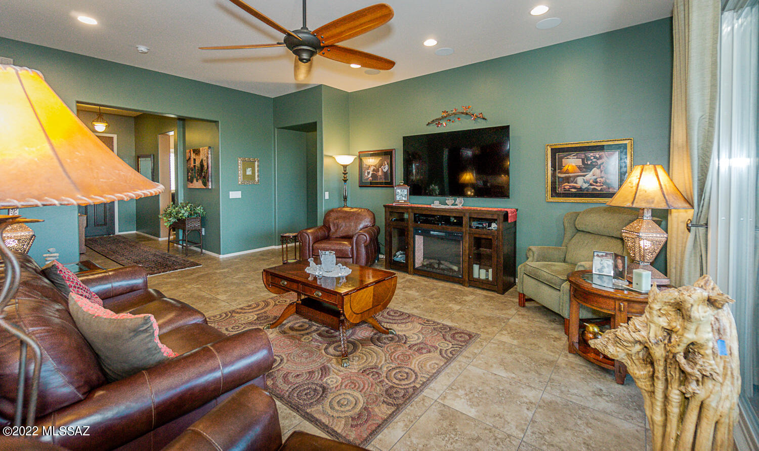 950 Observation Trail Green Valley, AZ 85614 - Photo 8 of 48