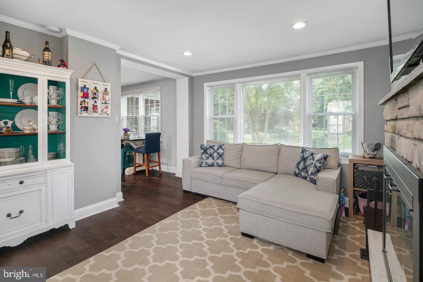 6 Edgewood Road Broomall, PA 19008 - Photo 12 of 24 Gallery Image 12