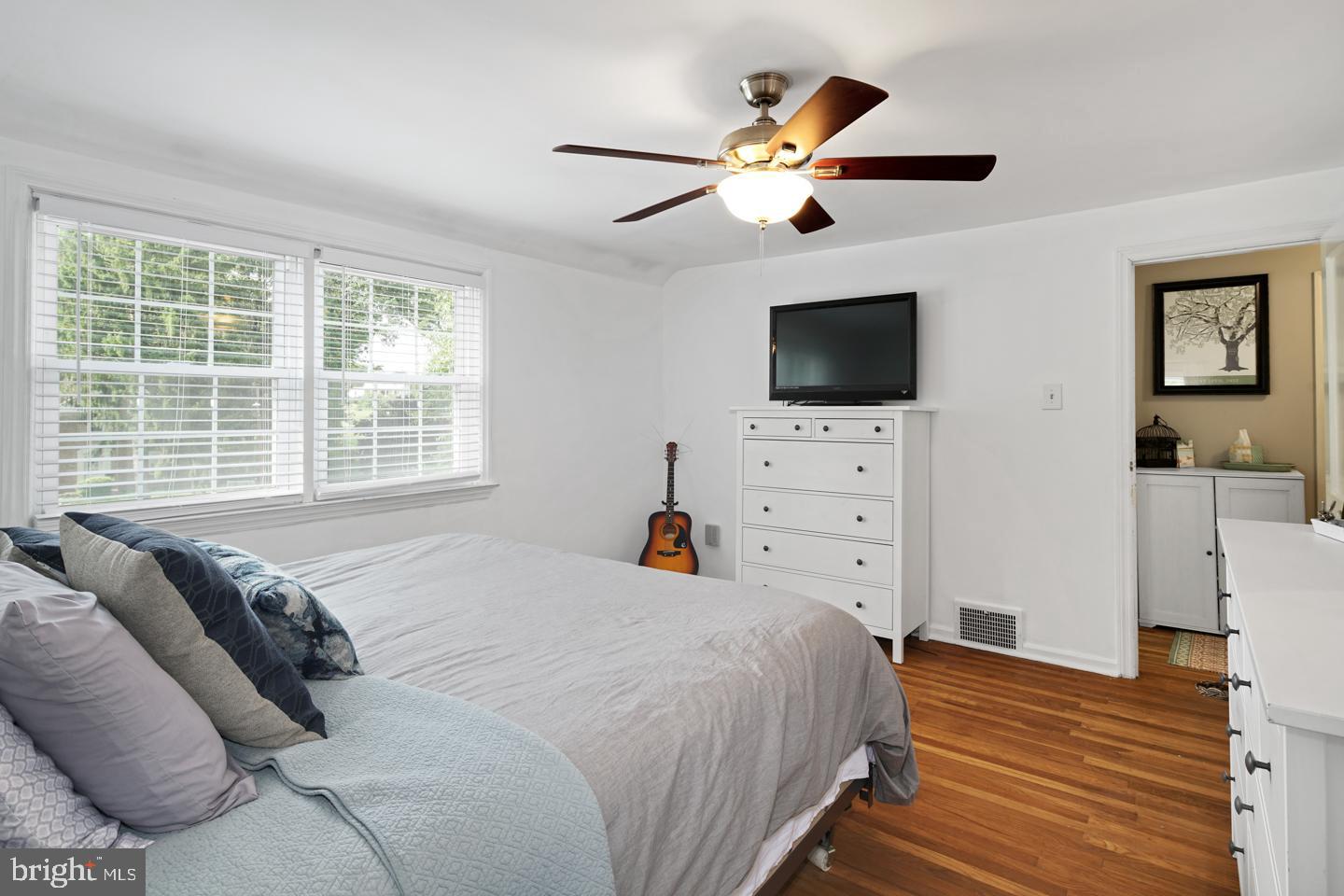6 Edgewood Road Broomall, PA 19008 - Photo 14 of 24 Gallery Image 14