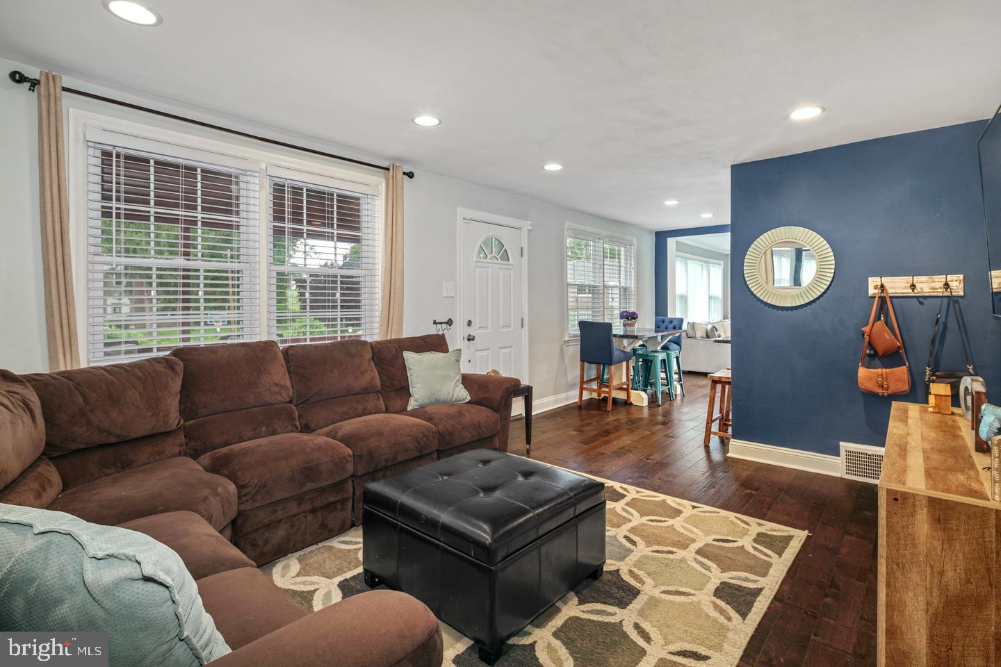6 Edgewood Road Broomall, PA 19008 - Photo 4 of 24 Gallery Image 4