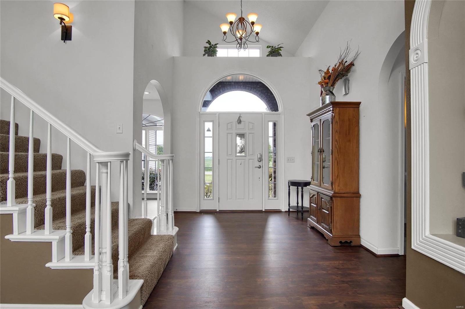 9010 Maple Road Edwardsville, IL 62025 - Photo 4 of 43