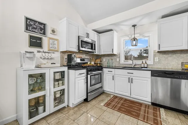 $629,000 | 847 Washington Street, Easton, MA 02375