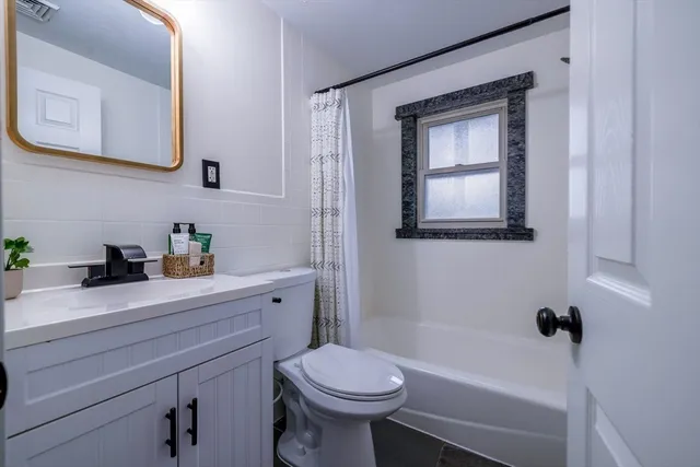 $629,000 | 847 Washington Street, Easton, MA 02375