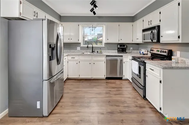 $242,900 | 111 Concord Lane, Victoria, TX 77901