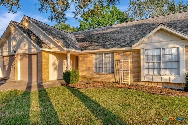 $242,900 | 111 Concord Lane, Victoria, TX 77901