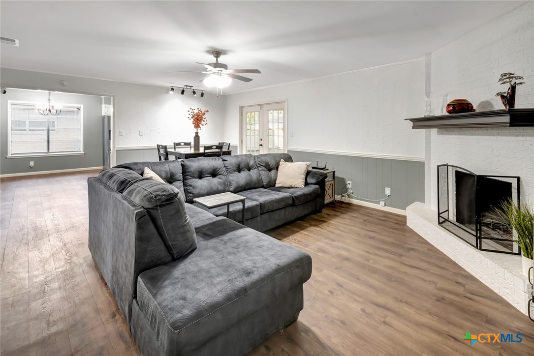 111 Concord Lane Victoria, TX 77901 - Photo 8 of 42