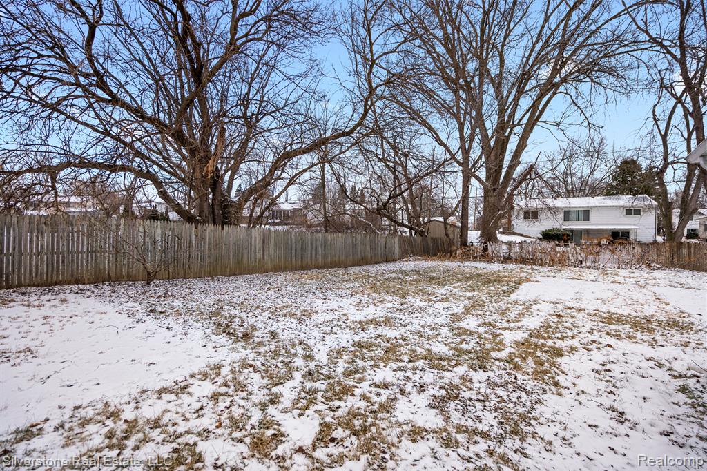 102 Court Street Pontiac, MI 48342 - Photo 18 of 18