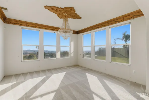 $679,995 | Undisclosed Address, Bakersfield, CA 93306