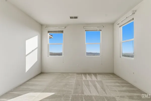 $679,995 | Undisclosed Address, Bakersfield, CA 93306