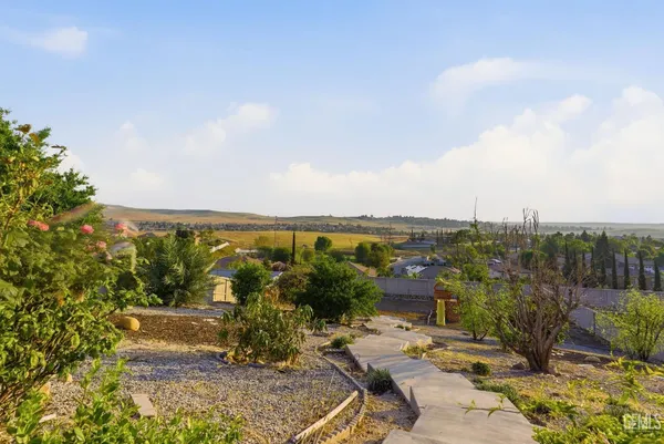 $679,995 | Undisclosed Address, Bakersfield, CA 93306