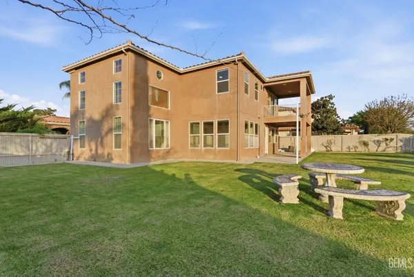 $679,995 | Undisclosed Address, Bakersfield, CA 93306