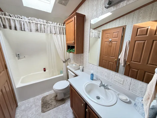 $64,900 | 4 Cynthia Lane, Beecher, IL 60401