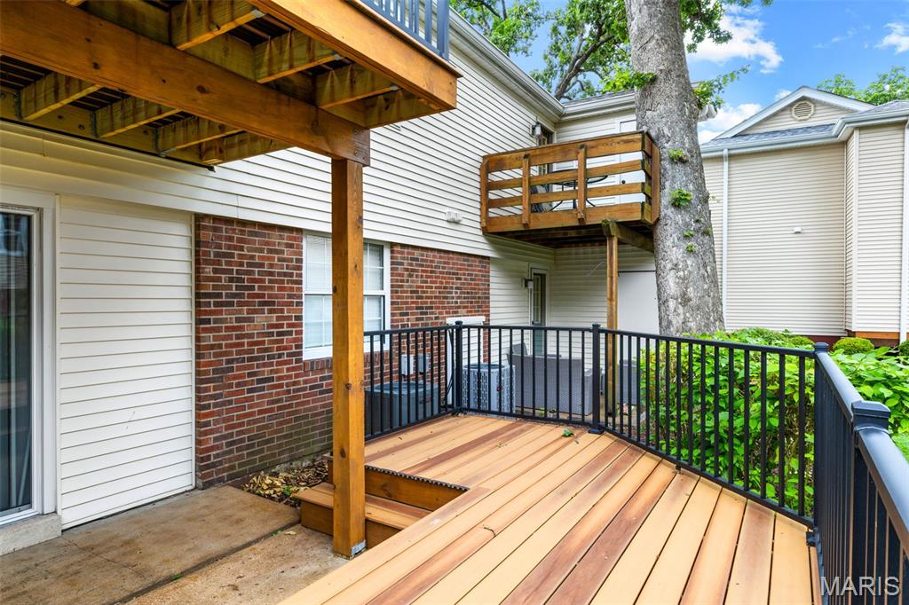 8929 Cardinal Terrace St. Louis, MO 63144 - Photo 19 of 43