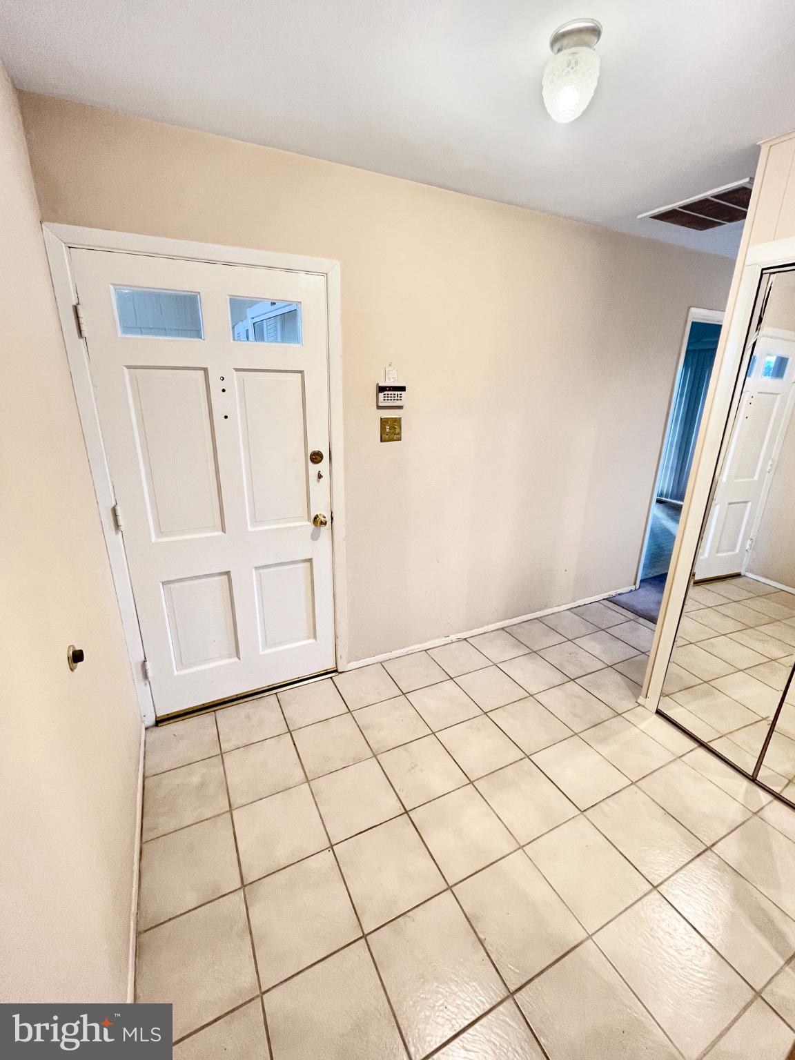 34 East River Drive Willingboro, NJ 08046 - Photo 3 of 15 a view of a livingroom and an empty room