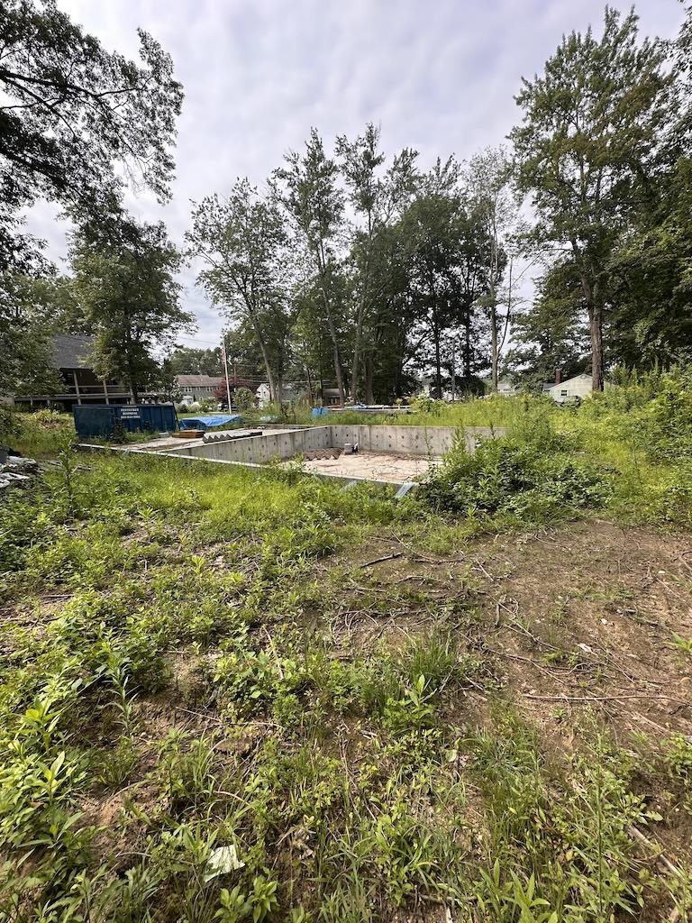 18 Blake Road Salem, NH 03079 - Photo 5 of 11