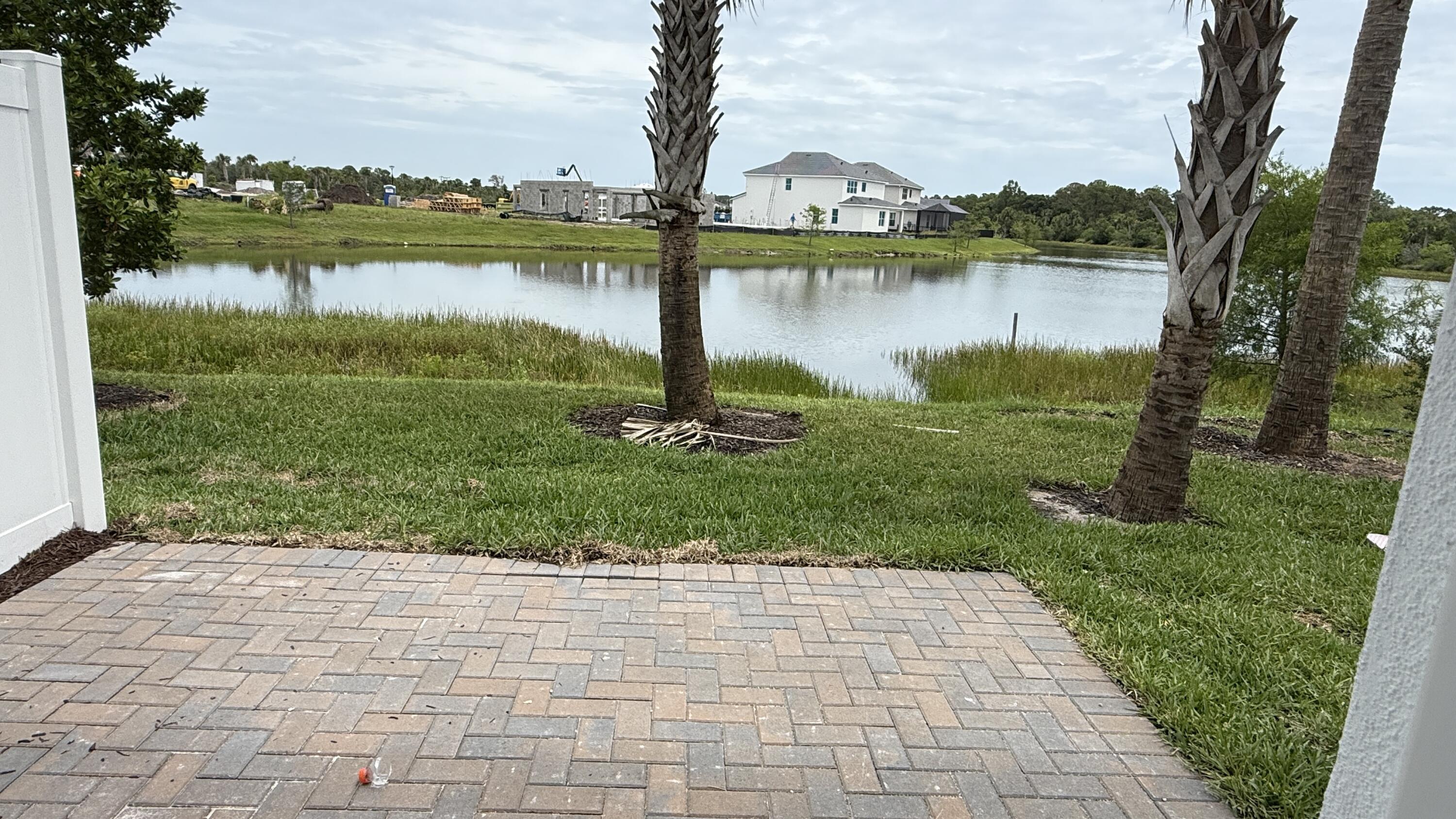181 Southeast Birch Terrace Stuart, FL 34997 - Photo 24 of 29 backyard