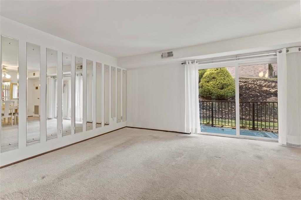 551 Sloop Road, Unit 59 Pittsburgh, PA 15237 - Photo 5 of 25 Glass Doors to Patio
