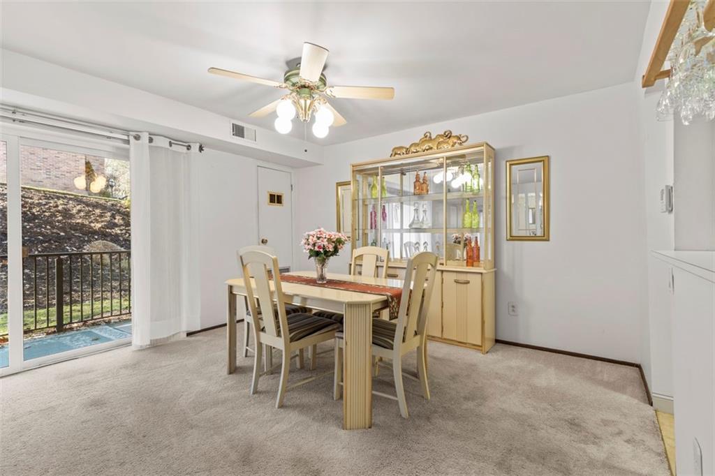 551 Sloop Road, Unit 59 Pittsburgh, PA 15237 - Photo 7 of 25 Dining Room