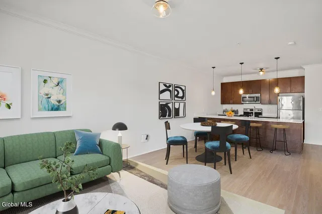 $845,000 | 30 Lake Avenue, Unit 413, Saratoga Springs, NY 12866