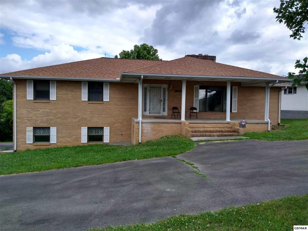 3024 Douglas Dam Road Kodak, TN 37764 - Photo 1 of 29