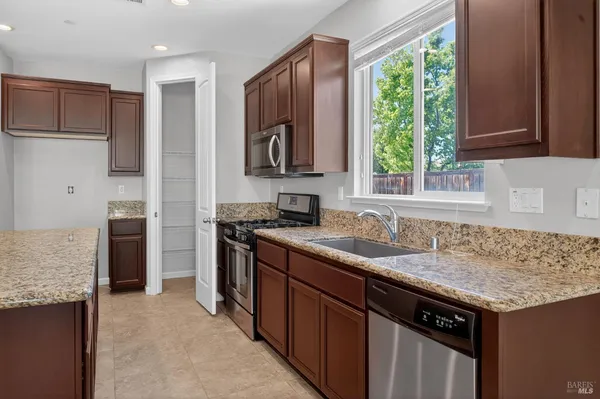 $790,000 | 3871 Danbury Way, Fairfield, CA 94533