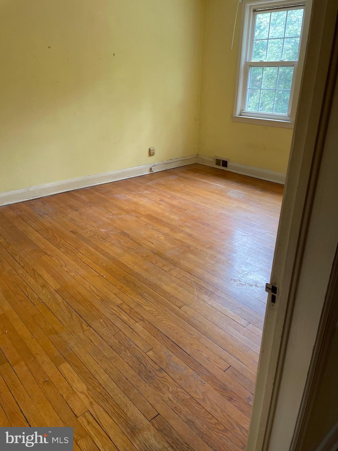302 Overbrook Road Baltimore, MD 21212 - Photo 6 of 11