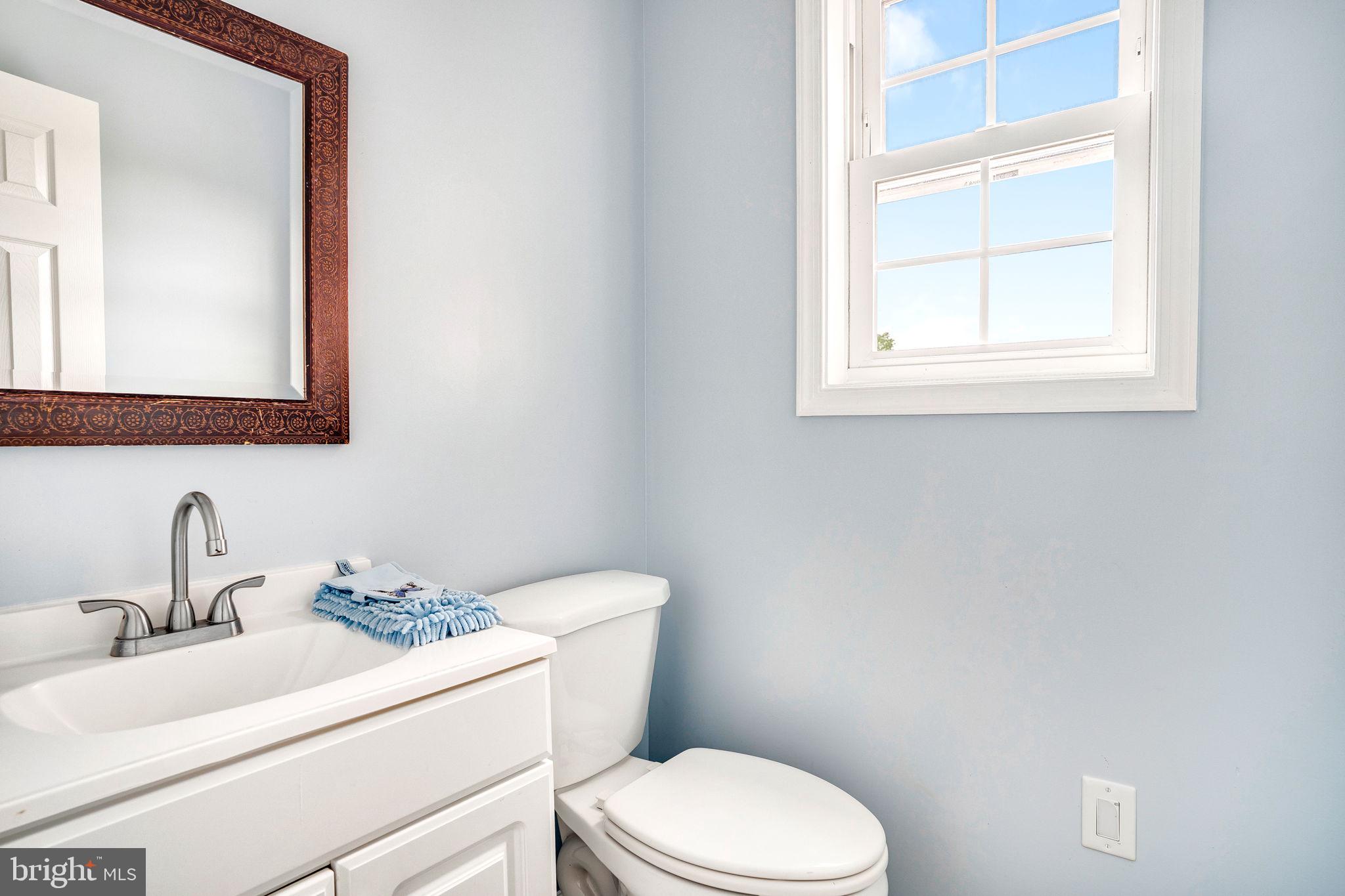500 Ritenour Hollow Road Front Royal, VA 22630 - Photo 13 of 45 Half-Bath, main level