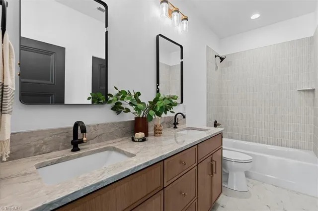 $1,650,000 | 7529 Shadow Creek Drive, Summerfield, NC 27358