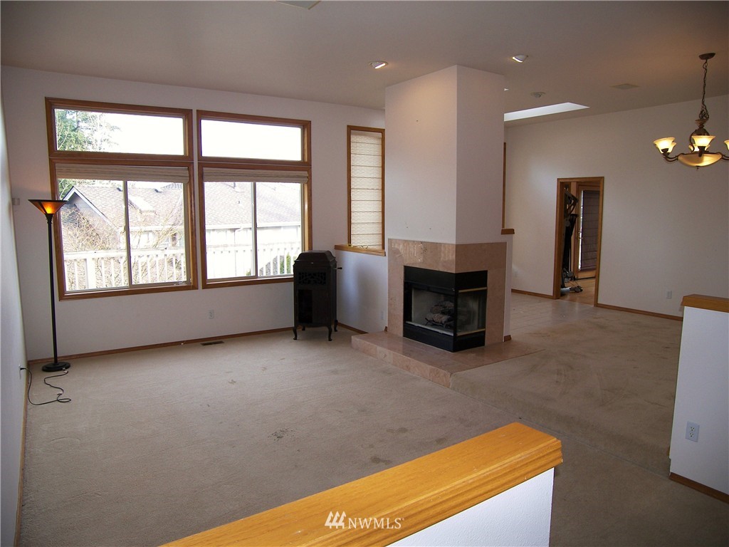 19634 110th Place Northeast Bothell, WA 98011 - Photo 2 of 25 Gallery Image 2