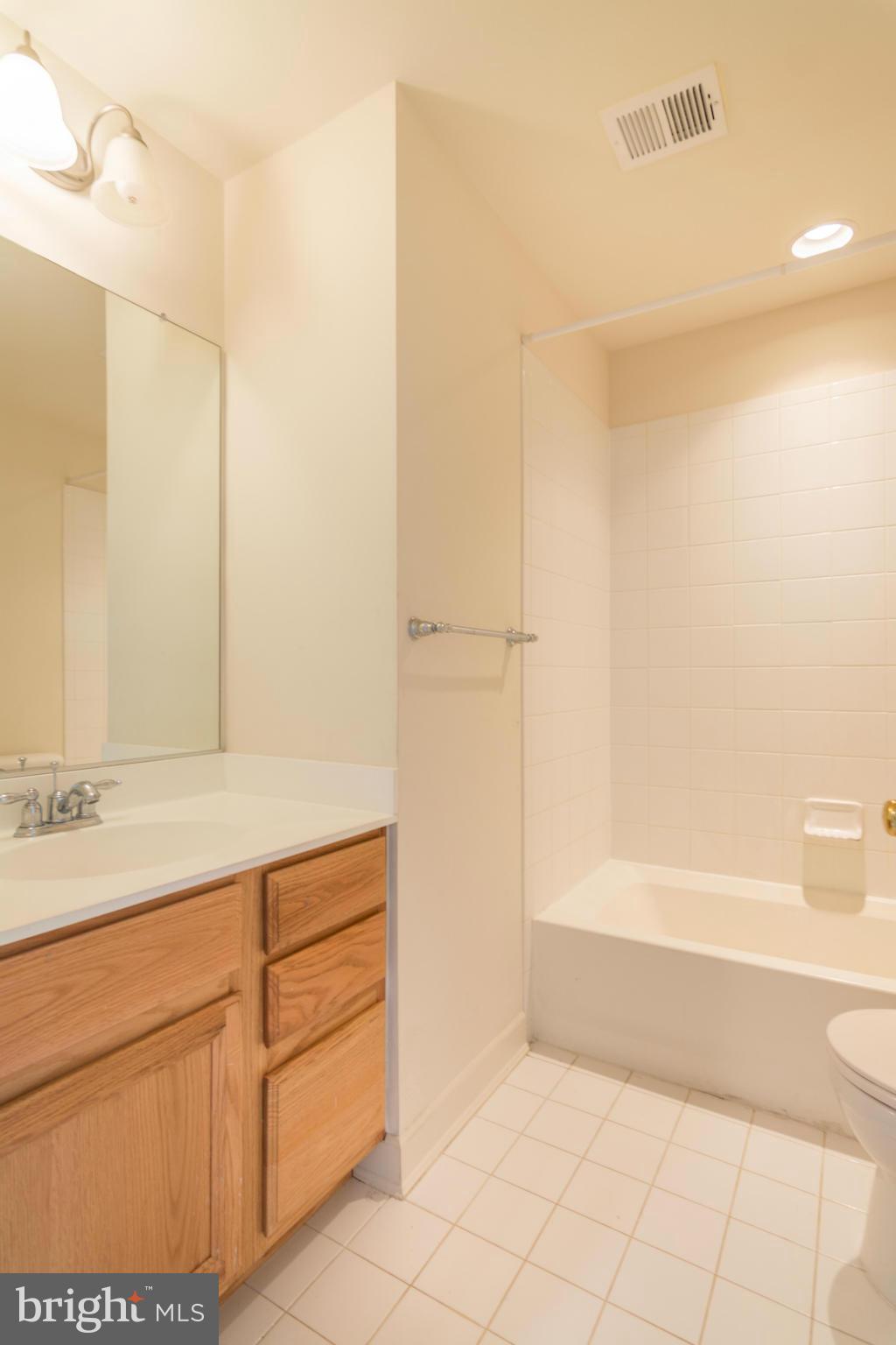 1548 Rutland Way Hanover, MD 21076 - Photo 17 of 24 Bath
