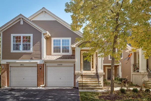 $2,395 | 2409 Wilton Lane, Aurora, IL 60502