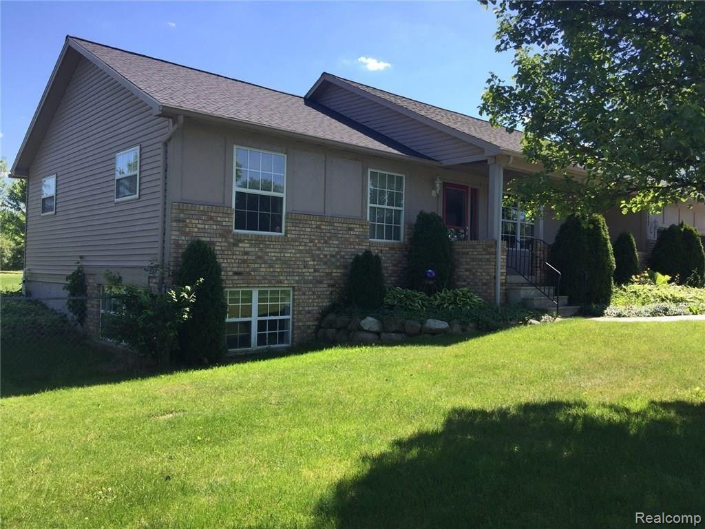 1357 Wiggins Road Fenton, MI 48430 - Photo 1 of 29 wiggins7.jpg