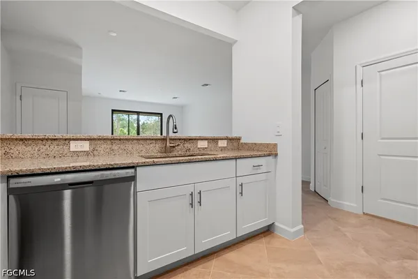 $2,100 | 14150 Gardeners Way, Fort Myers, FL 33913