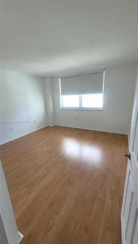 $489,000 | 1155 Brickell Bay Drive, Unit 2805, Miami, FL 33131