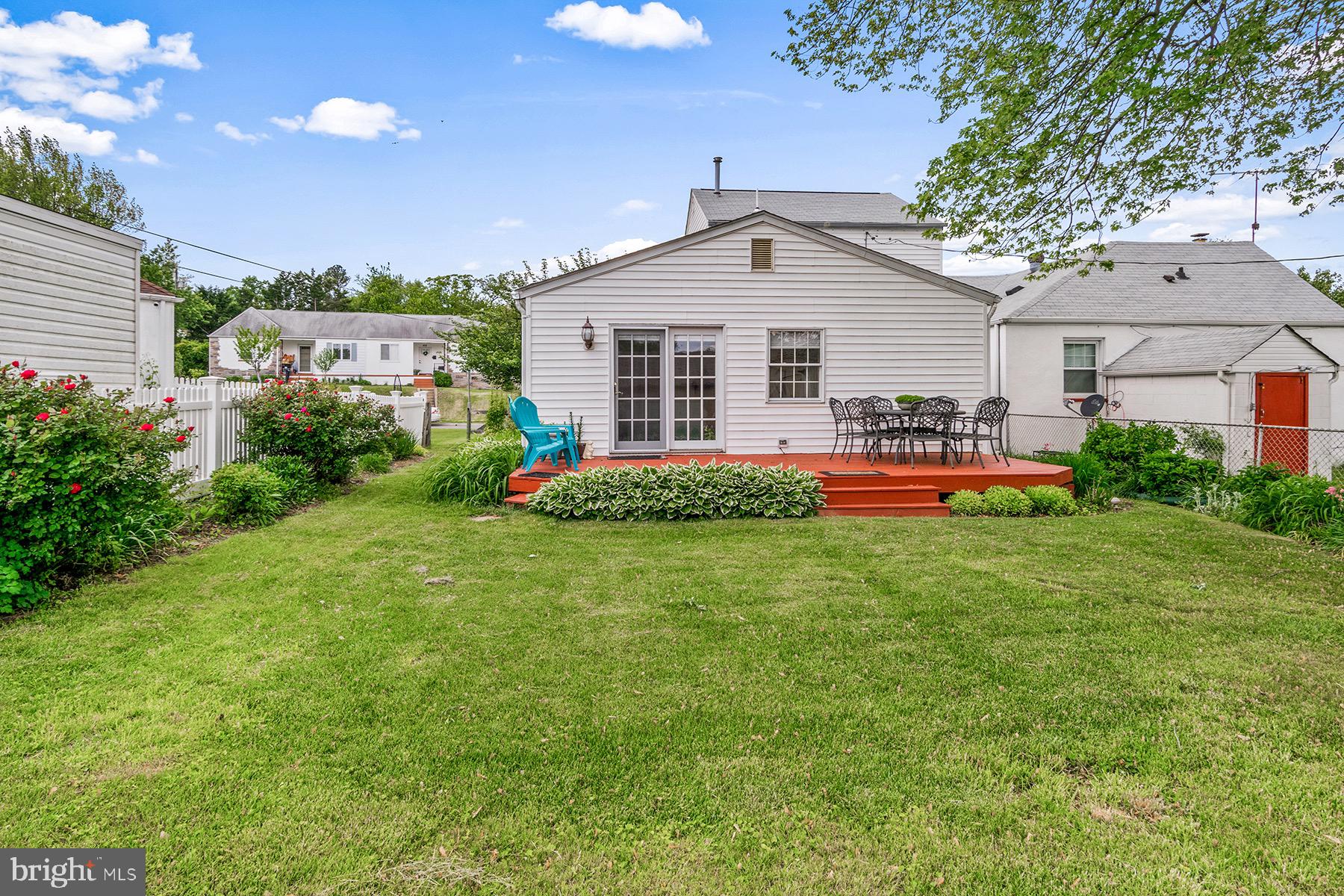 409 Elmwood Road Baltimore, MD 21206 - Photo 25 of 31