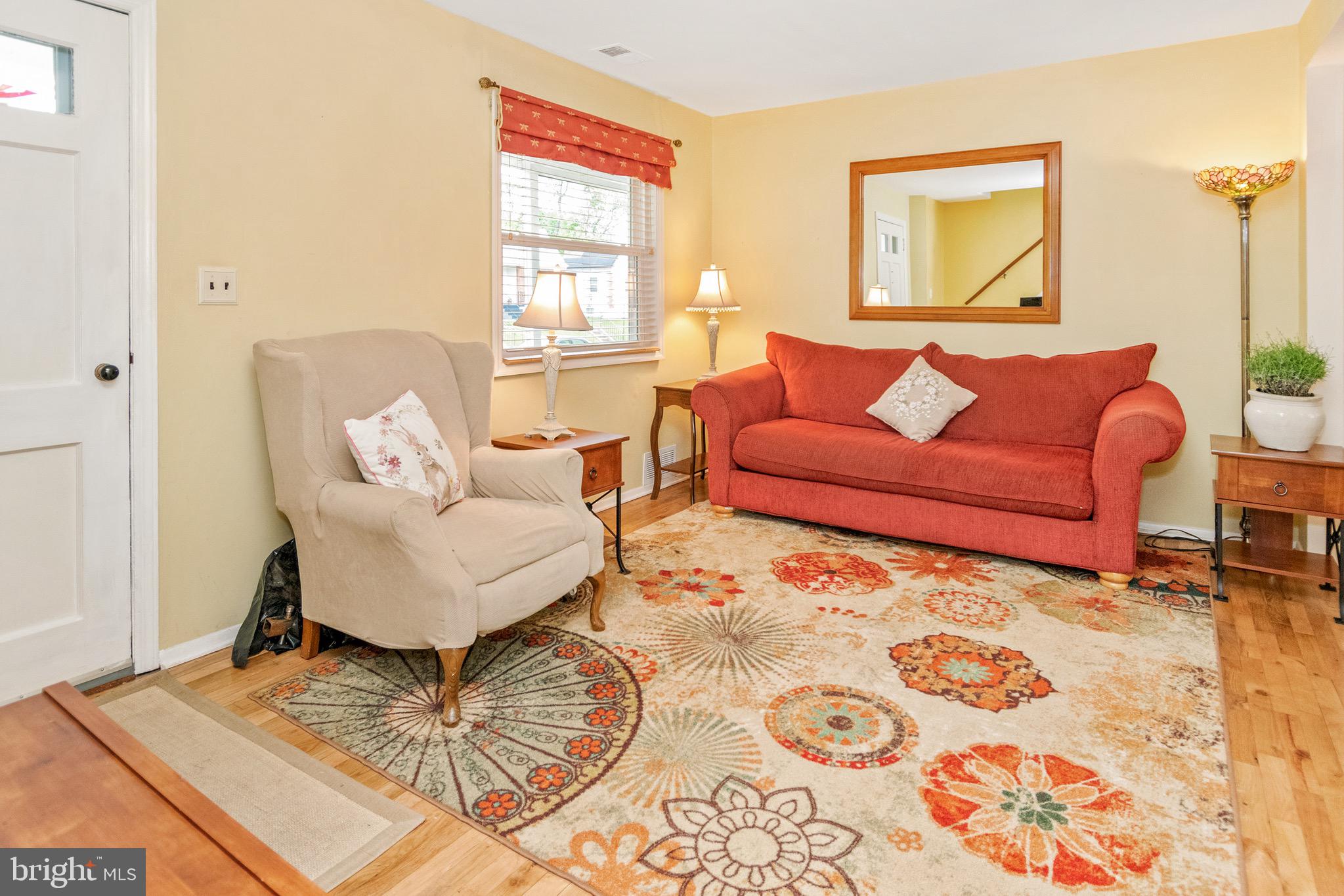 409 Elmwood Road Baltimore, MD 21206 - Photo 4 of 31