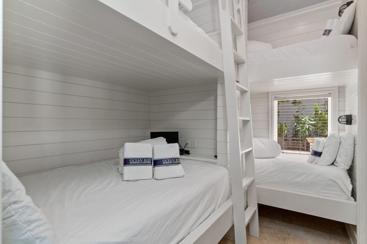 4789 Ocean Boulevard Destin, FL 32541 - Photo 24 of 47