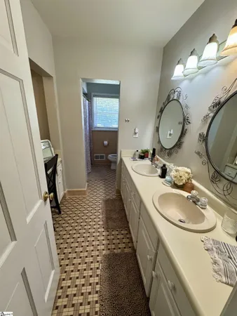 $385,500 | 135 Lowe Road, Piedmont, SC 29673