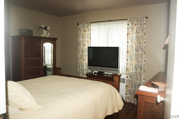 3029 Westminster Road Bethlehem, PA 18017 - Photo 11 of 31 Gallery Image 11