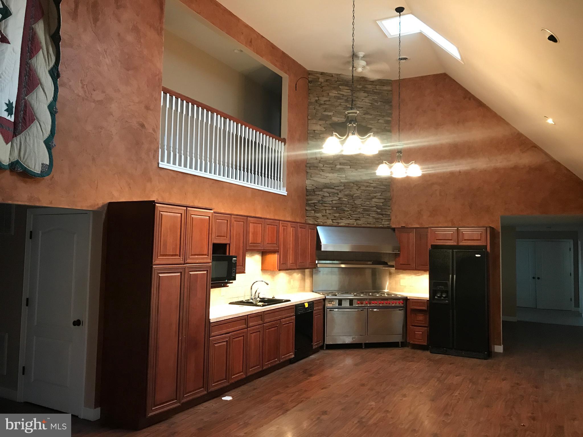 14533 Water Company Road Cascade, MD 21719 - Photo 10 of 27