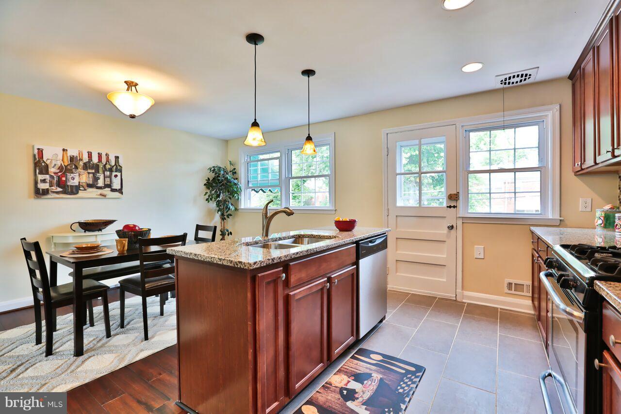 1508 Langford Road Baltimore, MD 21207 - Photo 7 of 24 Interior (General)