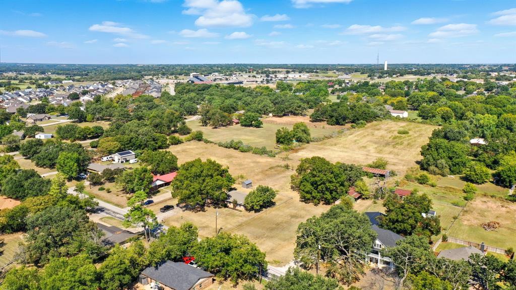 Tbd West 5th Street Springtown, TX 76082 - Photo 15 of 19 a view of a city