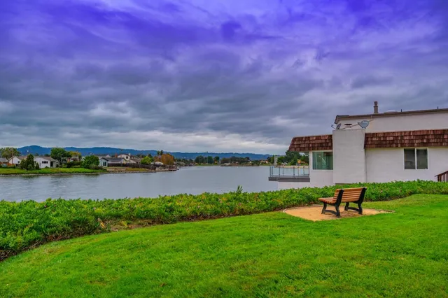 $600,000 | 490 Mariners Island Boulevard, Unit 102, San Mateo, CA 94404